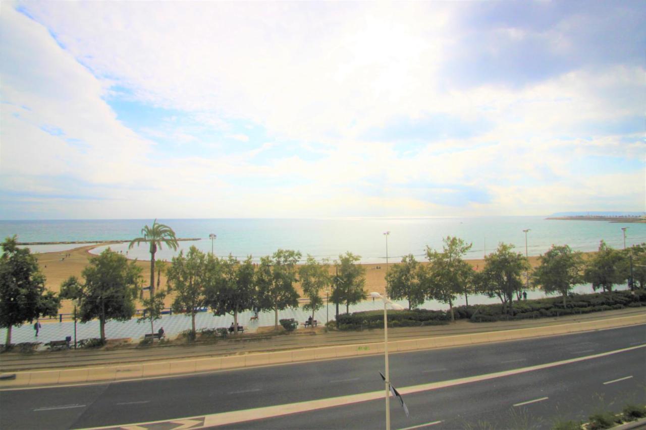 Apartamento Casaturis Con Vistas A La Playa Del Postiguet A103 Alicante Exteriör bild