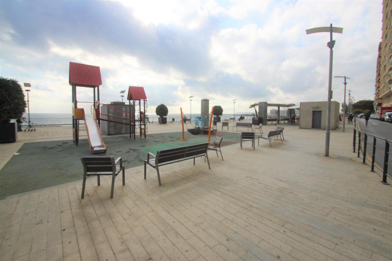 Apartamento Casaturis Con Vistas A La Playa Del Postiguet A103 Alicante Exteriör bild